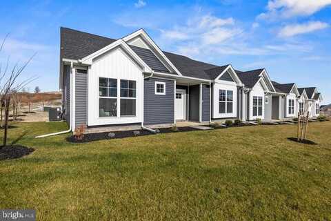 137 COASTAL DRIVE, HANOVER, PA 17331