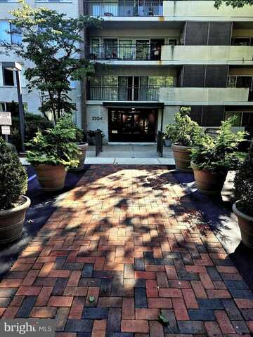 2304 RIDDLE AVENUE, WILMINGTON, DE 19806