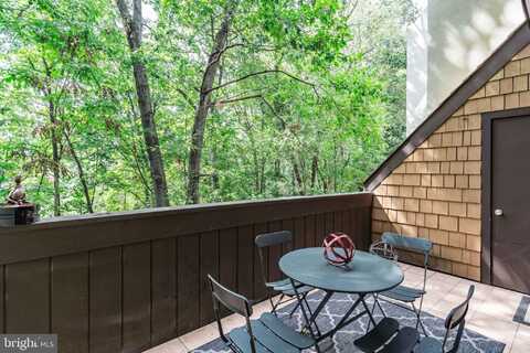 2118 S QUINCY STREET, ARLINGTON, VA 22204