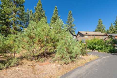 11296 Wolverine Circle, Truckee, CA 96161