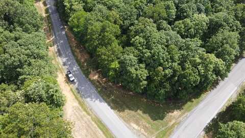 122 CAMP CREEK DR, Spencer, TN 38585