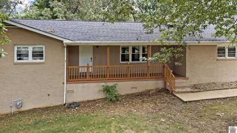111 Circle Dr, Paducah, KY 42003