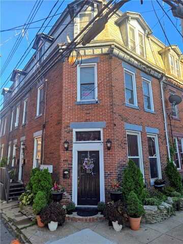 97 S 22nd St, South Side, PA 15203