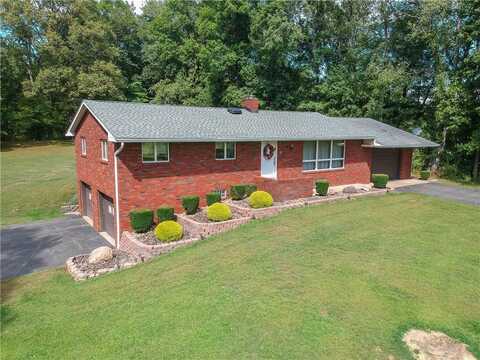 2749 Frew Mill Rd, Slippery Rock Twp, PA 16101