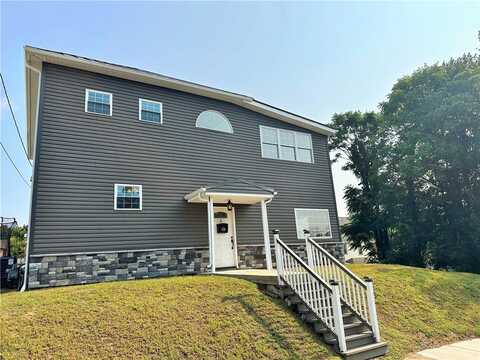308 W Cherry St, New Castle, PA 16102