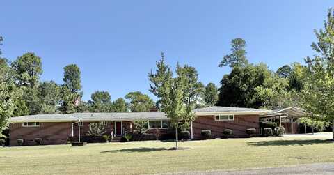 255 Green Drive, Williston, SC 29853