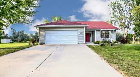 1204 Willow Drive, Aberdeen, SD 57401