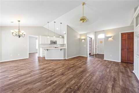 1307 21st ST, Bentonville, AR 72712