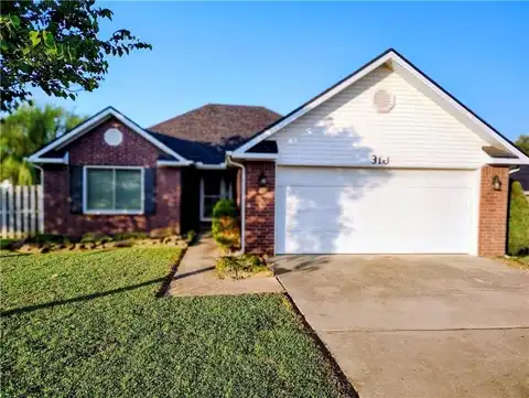 311 Ketch CT, Springdale, AR 72762