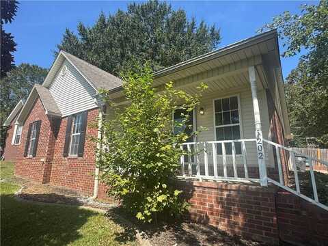 202 March COVE, Searcy, AR 72143