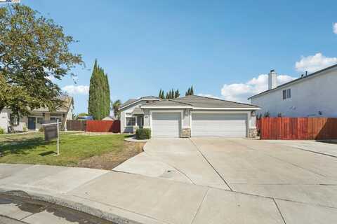 2821 Oxford Ln, Tracy, CA 95377