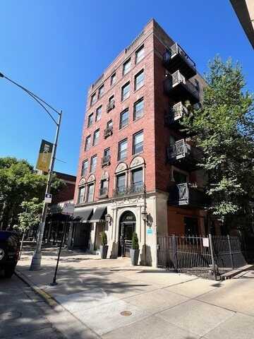 4144 N. Sheridan Road, Chicago, IL 60613