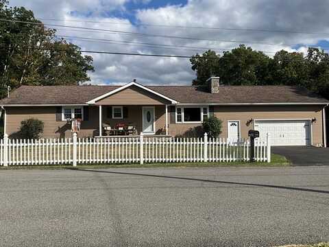 111 N. Ridge Road, BECKLEY, WV 25801