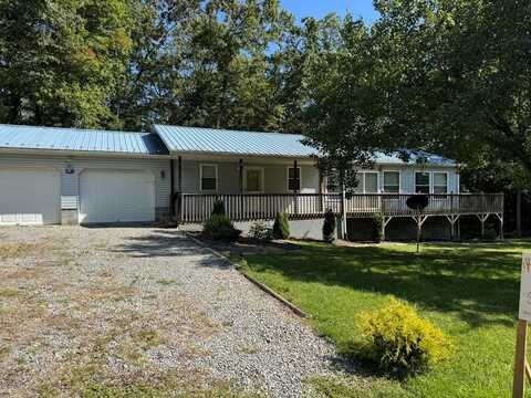 35 Sarges Ln, DANESE, WV 25831