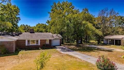 1150 E 8th Street, Eldon, MO 65020