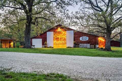129 Vaughan Road, Eldon, MO 65026