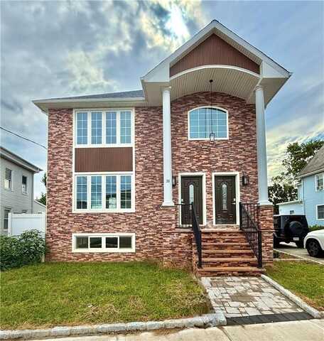 30 Church Avenue, Staten Island, NY 10314