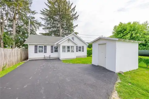 237 Heberle Road, Irondequoit, NY 14609