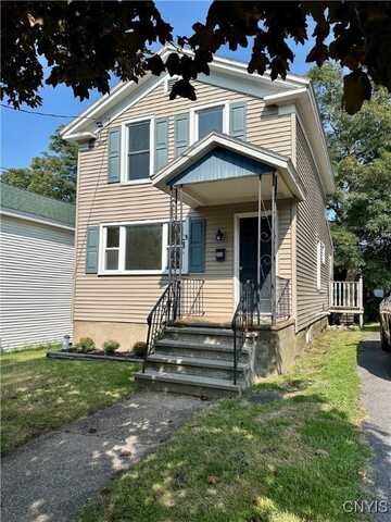 209 E Bridge Street, Oswego, NY 13126