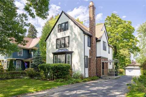 216 Seneca Parkway, Rochester, NY 14613