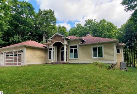 2594 BLUE MEADOW DRIVE, TRAVERSE CITY, MI 49685