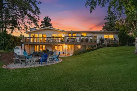 178 RIVERSIDE DRIVE, CHEBOYGAN, MI 49721