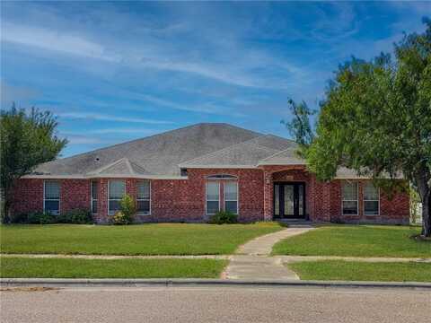4201 Lake Apache Drive, Corpus Christi, TX 78413