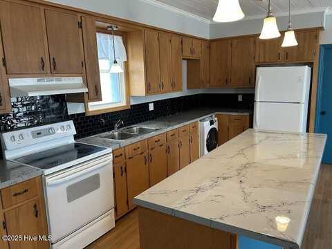 211 Pamlico Street, Belhaven, NC 27810
