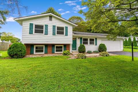 216 River Forest Road, Pataskala, OH 43062