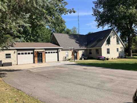 2122 Heather, Gladwin, MI 48624