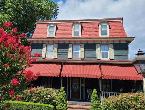 933 Washington, Cape May, NJ 08204