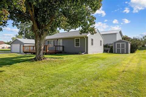400 S Troy Road, Robins, IA 52328