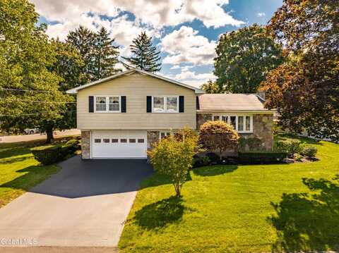 28 Donna Drive, Albany, NY 12205