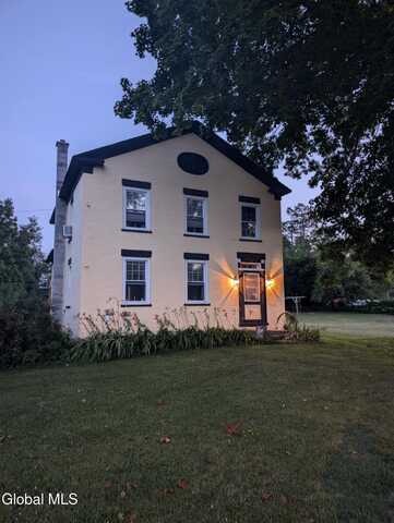 2177 Buskirk West Hoosick Road, Hoosick, NY 12028