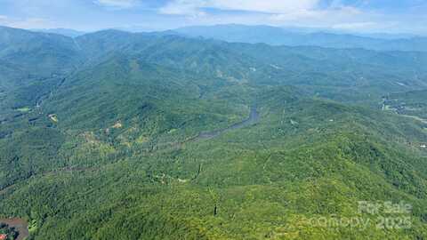 80 Breezewood Drive, Bryson City, NC 28713