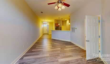 222 Park Square Place, Matthews, NC 28105
