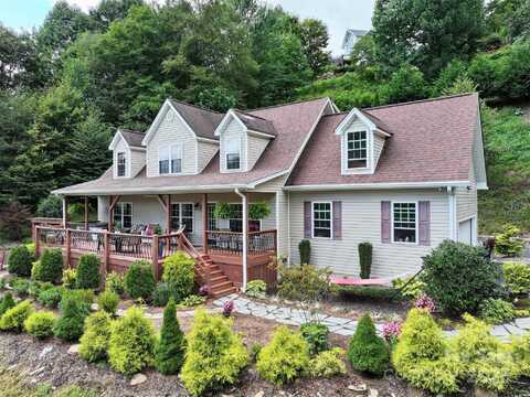 202 Inverness Drive, Waynesville, NC 28785