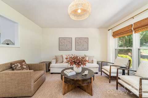 6422 Candlewood Drive, Charlotte, NC 28210