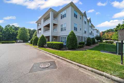 18001 Delmas Drive unit: 1F, Cornelius, NC 28031