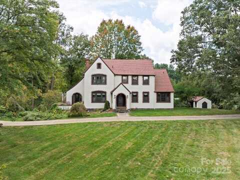 23 Greenleaf Circle, Asheville, NC 28804