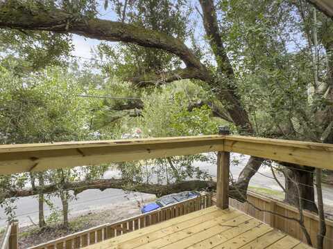 398 Country Club Boulevard, Summerville, SC 29483