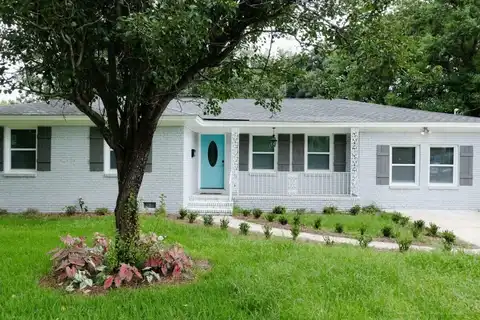 5917 Hagood Avenue, Hanahan, SC 29410