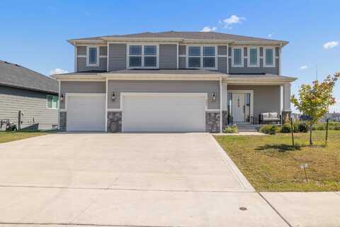 105 Creekside Drive SW, Bondurant, IA 50035