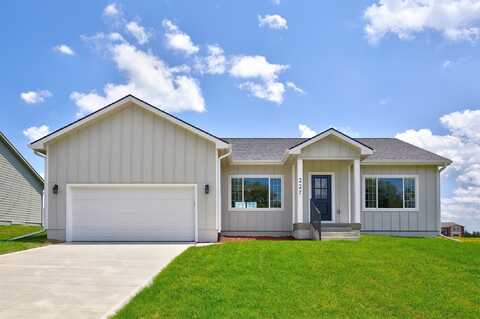 107 Golf View Drive, Osceola, IA 05021