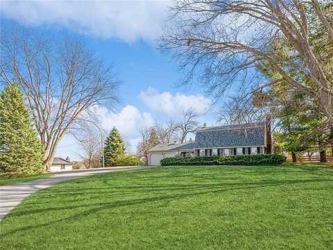 2658 8th Street SW, Altoona, IA 50009