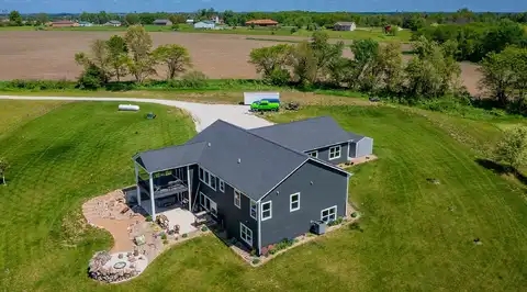 7291 70th Avenue, Indianola, IA 50125