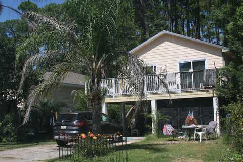 611 2nd Street, Destin, FL 32541