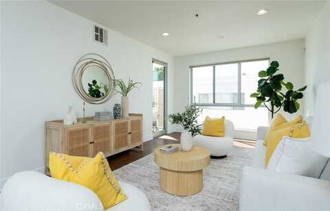 817 N Alfred Street 205, Los Angeles, CA 90069