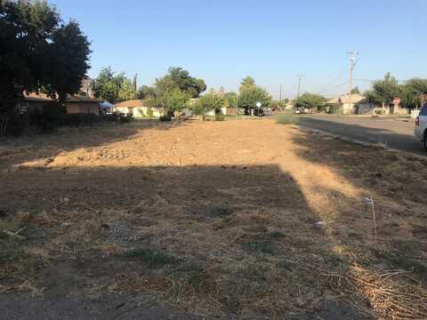 531 K Street, Sanger, CA 93657