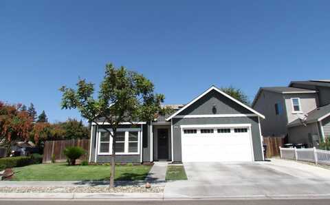 1848 Modoc Avenue W, Visalia, CA 93291